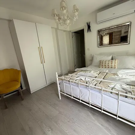 Sadele Hacimemis Çeşme