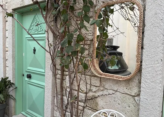 Sadele Hacimemis Homestay Cesme