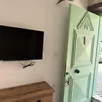 홈스테이 Sadele Hacimemis *