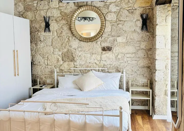 Sadele Hacimemis Homestay Cesme